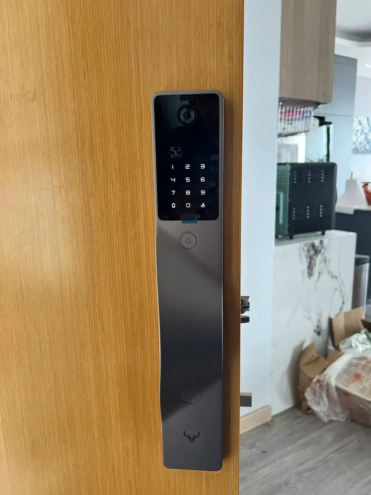Khóa Lockin V5 Max với công nghệ tĩnh mạch bàn tay
