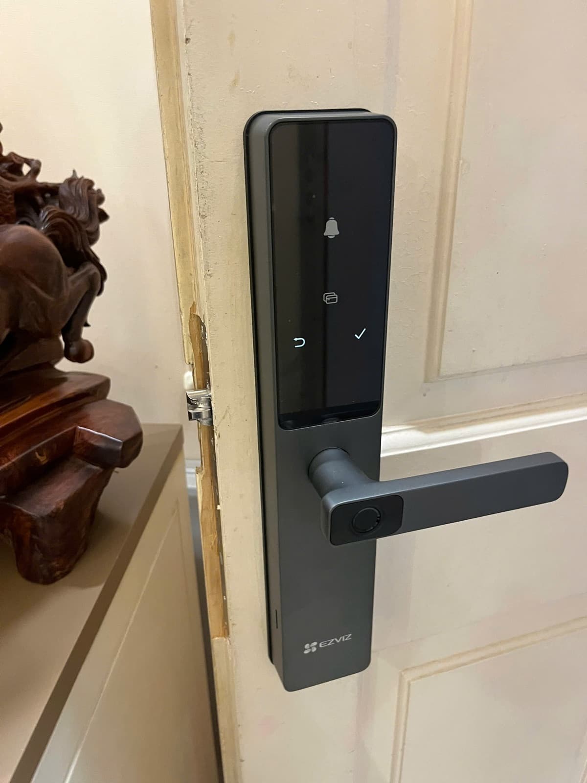 Khoá điện tử lắp cửa gỗ — công trình thực tế doorlock.vn (19/06/2026)