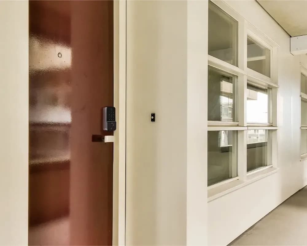 Lắp khóa Imou Cubo 1 - Văn phòng công ty tại Quận 1
