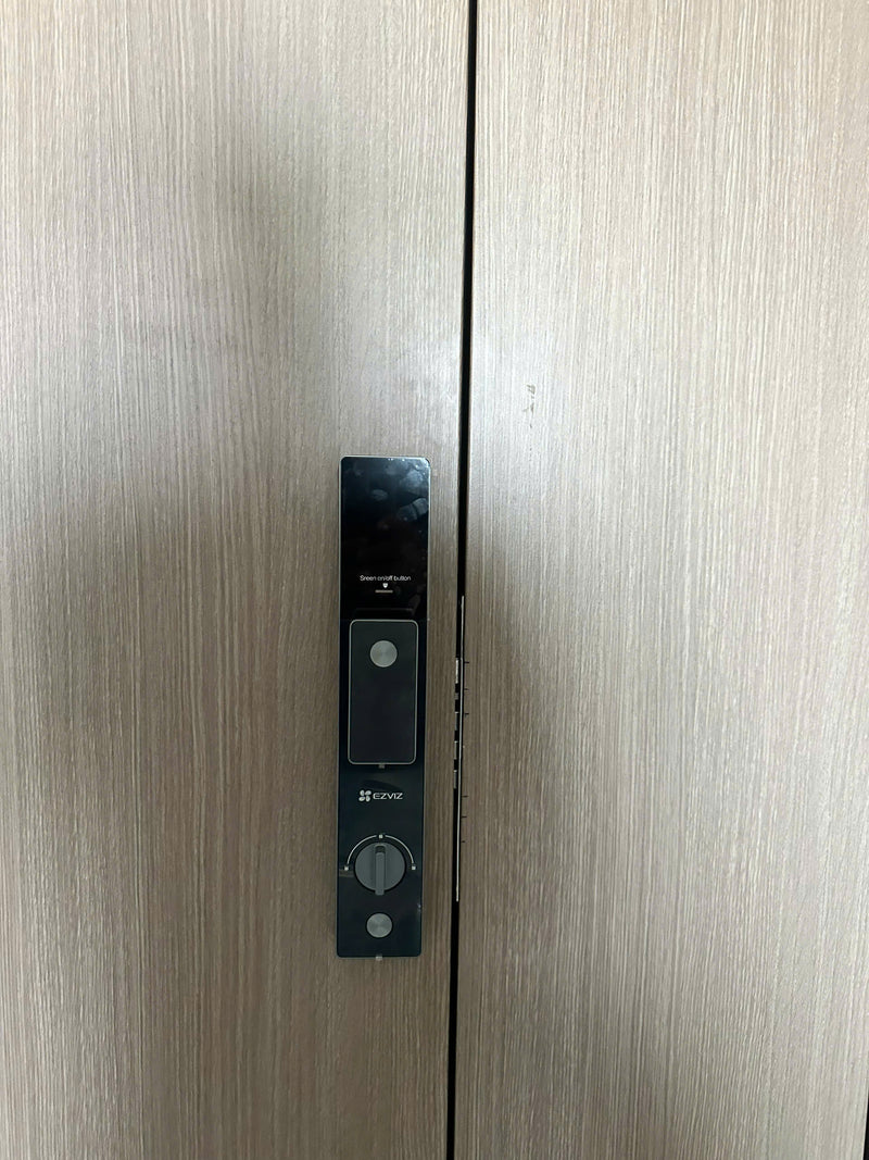 Hình ảnh thực tế của khoá Ezviz DL50FVS
