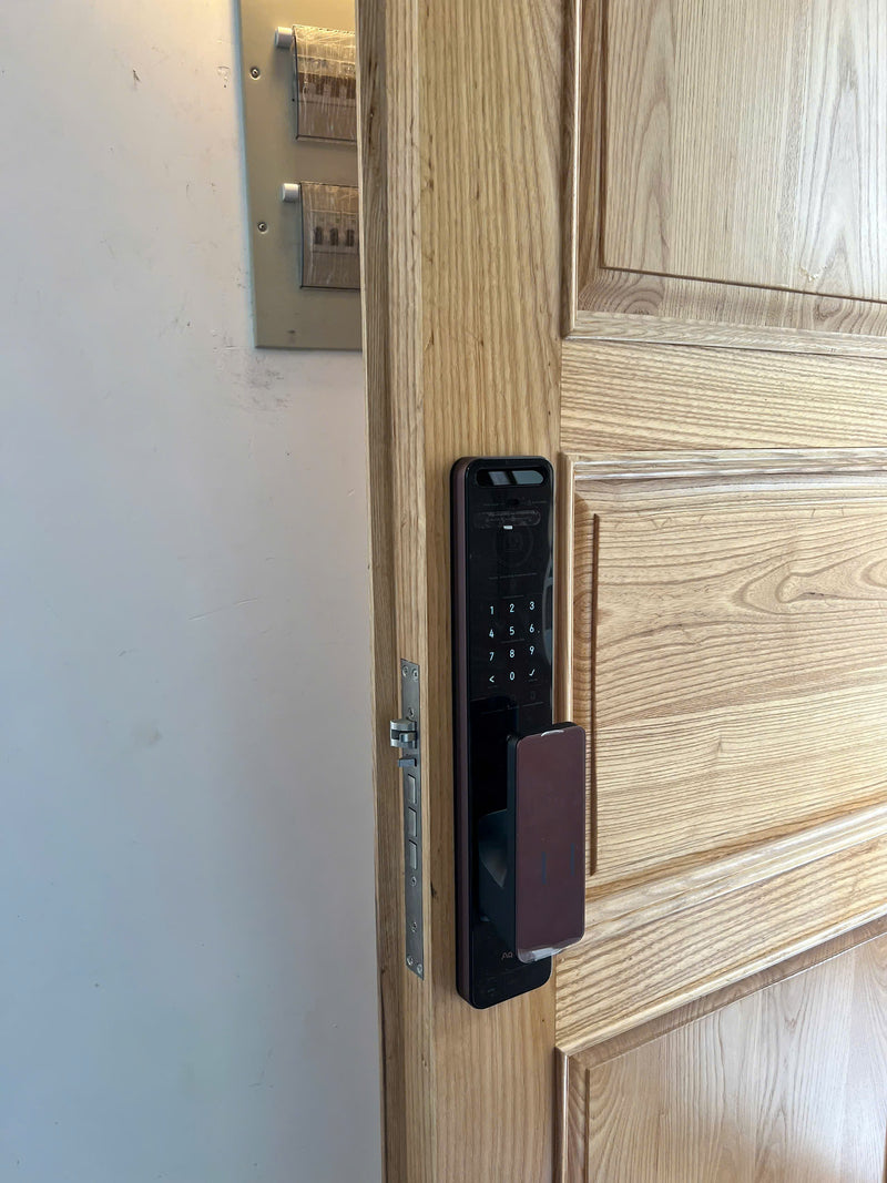 Hình ảnh thực tế của khoá Aqara D200i