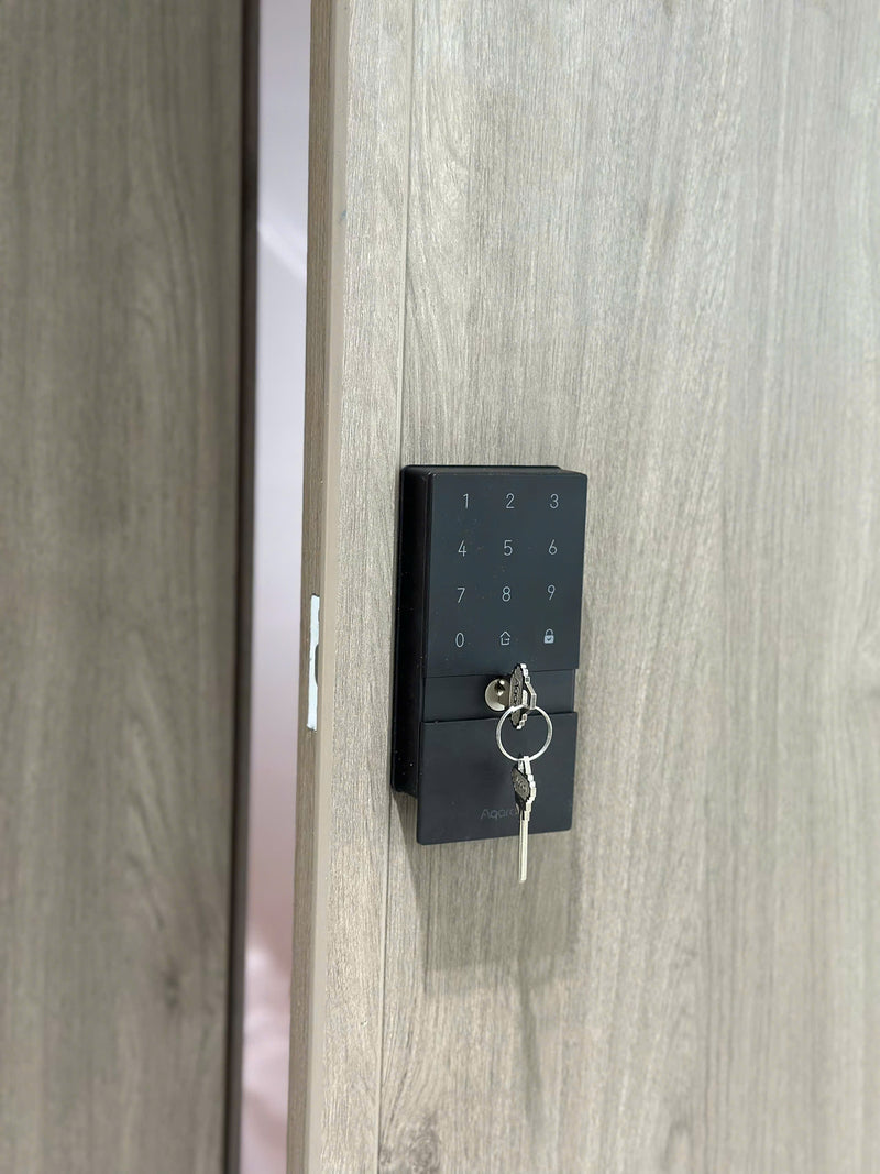 Hình ảnh thực tế của khoá Aqara U50