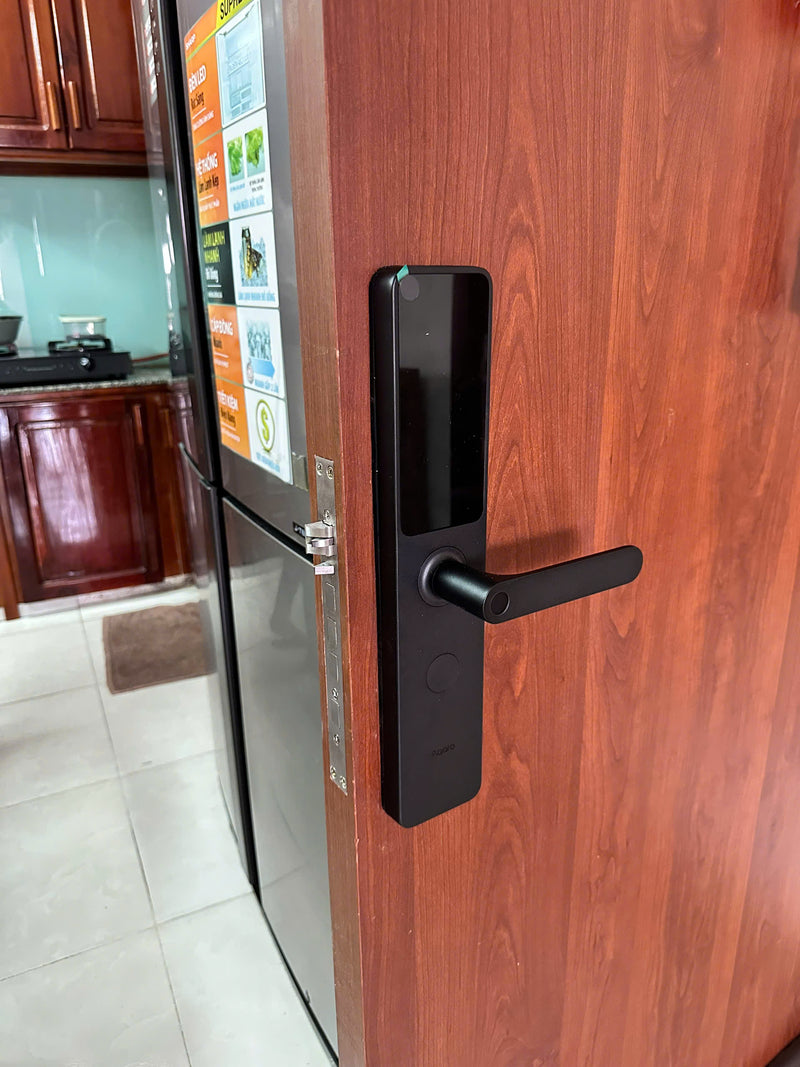 Hình ảnh thực tế của khoá Aqara A100